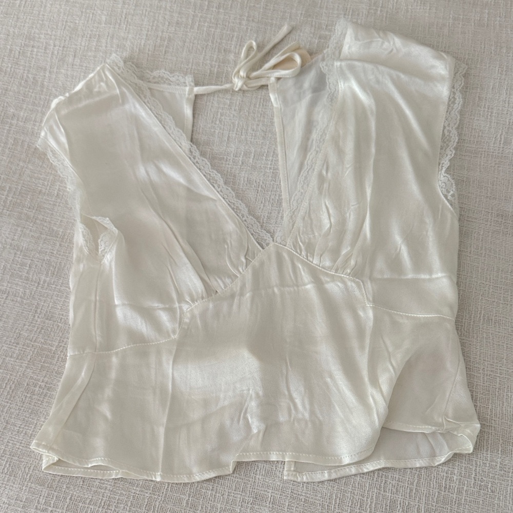 Vintage Lover tie back top